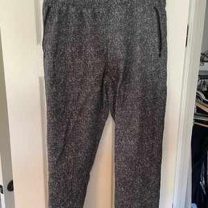 Outdoor Voices Rectrek Pants, size Medium, EUC